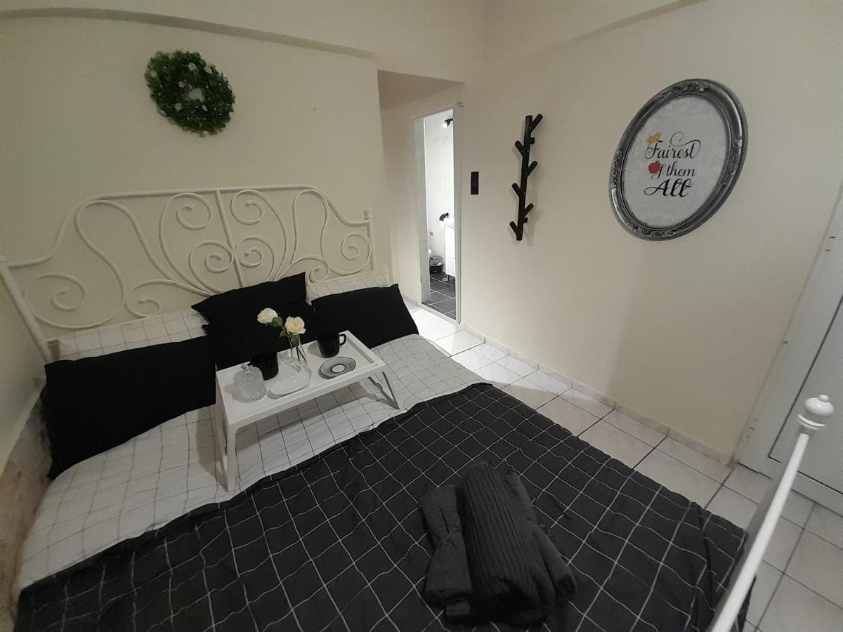 Cocomelo Apts Ираклио Екстериор снимка