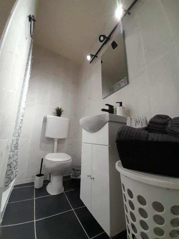 Cocomelo Apts Ираклио Екстериор снимка